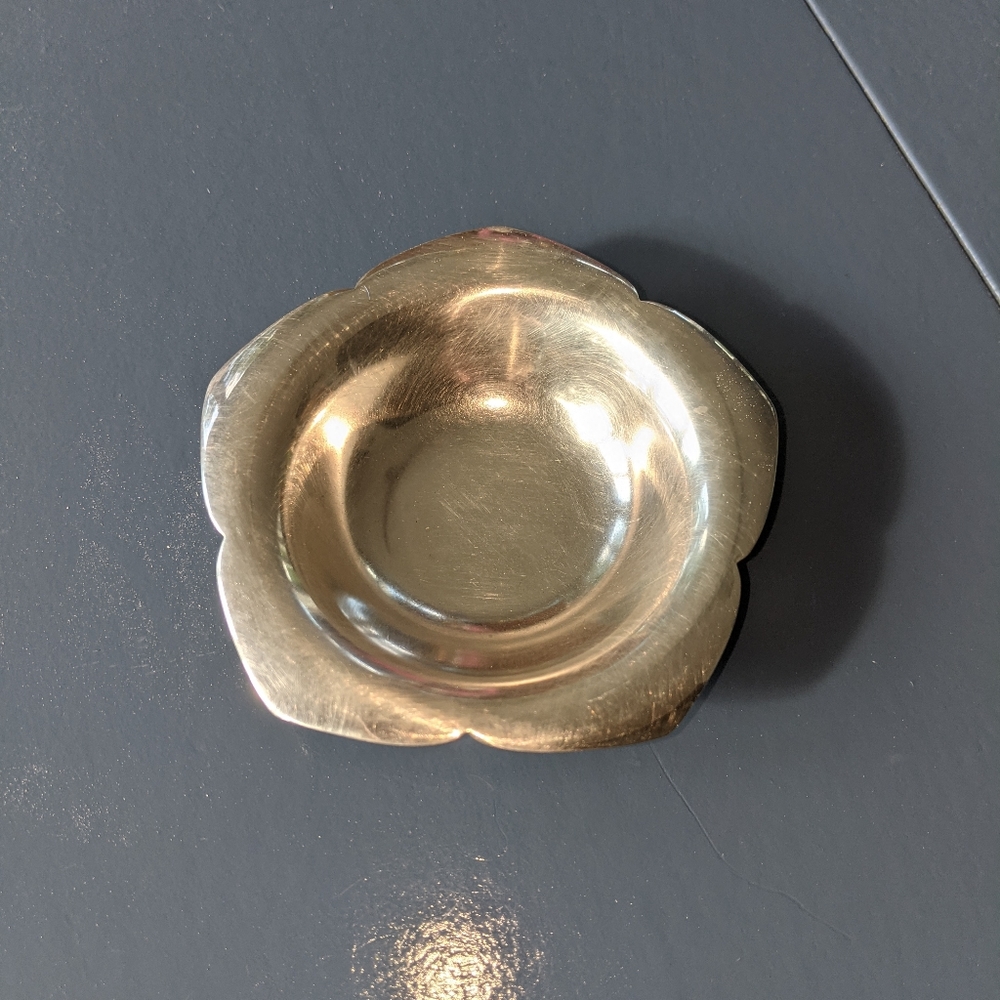 TIFFANY Lotus Bowl in Sterling Silver